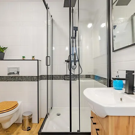 Time Apartment,parking,wi-fi 3*