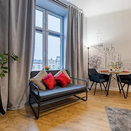 Time Apartment,parking,wi-fi Apartmanhotel Łódź