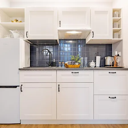 Time Apartment,parking,wi-fi 3*