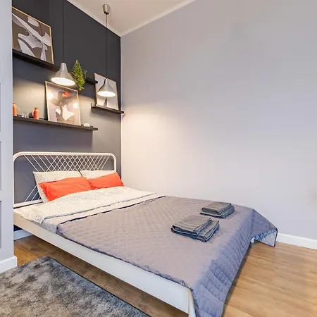 Time Apartment,parking,wi-fi Lodz