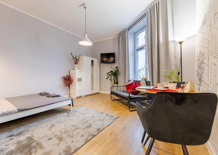 Time Apartment,parking,wi-fi